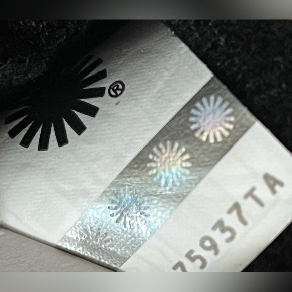 UGG Mini Bailey Button Gem Swarovski Crystal Black Suede Boots size 37, … - Picture 15 of 15